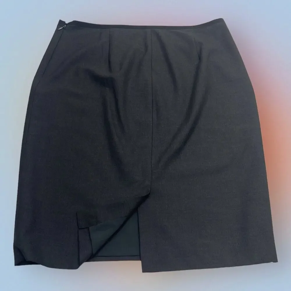 THE LIMITED Women’s 6 Charcoal Gray Skirt